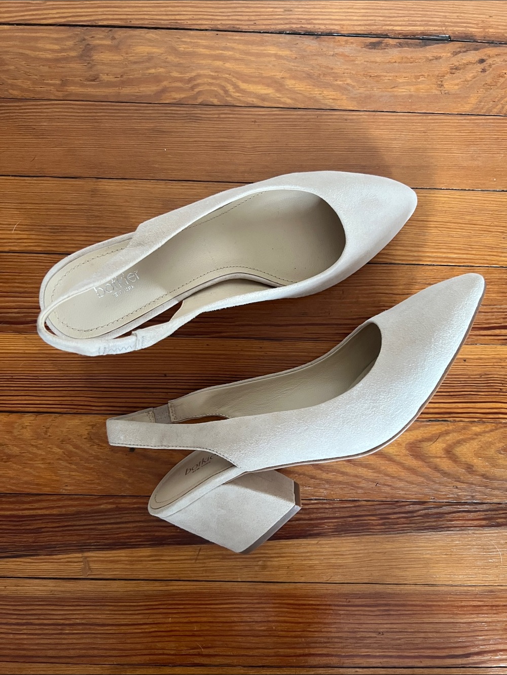 NWOB Botkier Shayla Beige Nude Suede Pointed Toe Slingback Block Heel Pumps